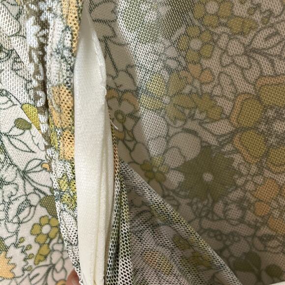 Daisy 70s Floral Print Sheer Mesh Top Green Womens M Flower Power Y2K Retro - Picture 4 of 9